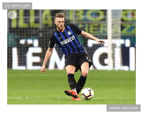 洛伦特中场风格再现：控球与防守完美融合，助力球队竞争力显著提升