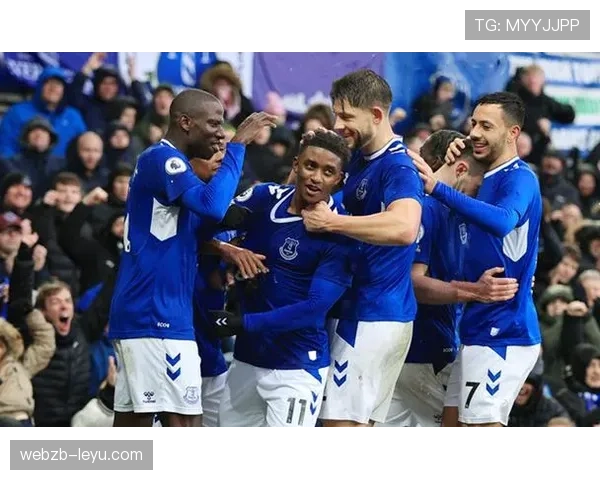 埃弗顿新赛季备战充分，状态回暖成焦点