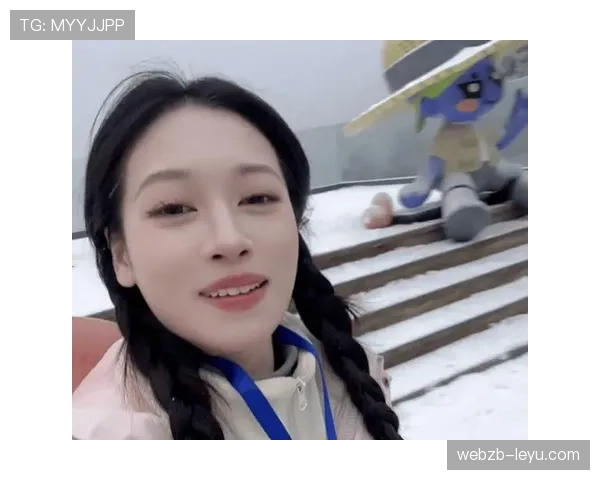 管晨辰今天发工资还是买豪车？这生活差距谁能懂啊